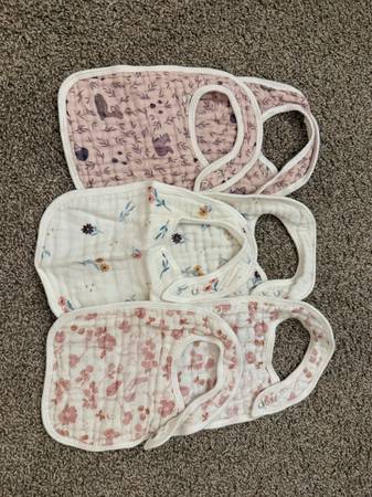 Baby girl bibs 1