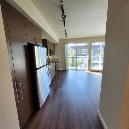 Studios Available Now! 1