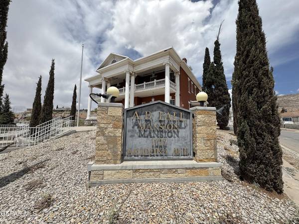 Bring your family home to this Commercial in El Paso. 0 Beds, 0 Baths 1