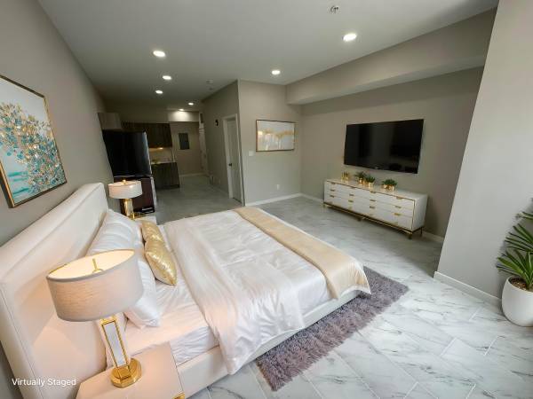 Studio Apartment-*CENTRAL AIR** 1