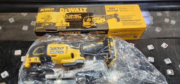 Dewalt Multifunction Tool 1