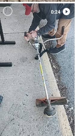 Skill FS-90 weed eater with strap 1