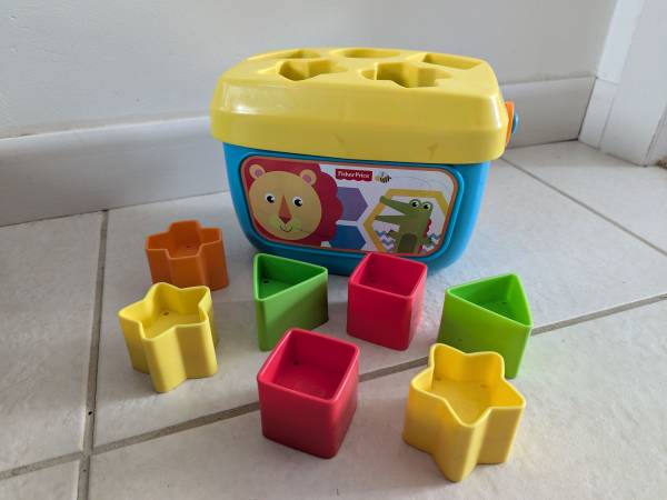 shape sorter toy Fisher-Price Baby's First Blocks Shape Sorter 1
