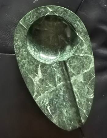 Vintage Green Marble Cigar Rest 1