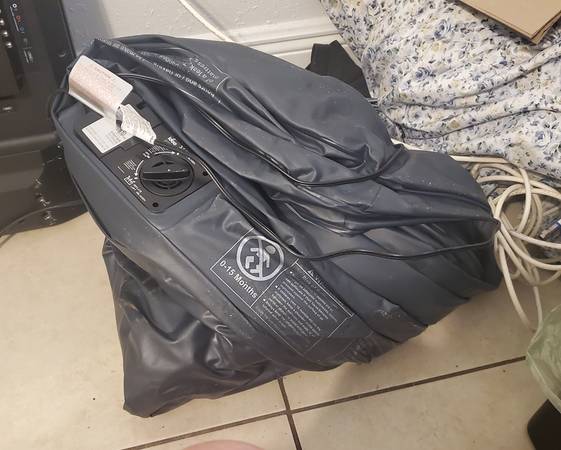 FULL SIZE AIR BED USED FOR 5 DAYS 1