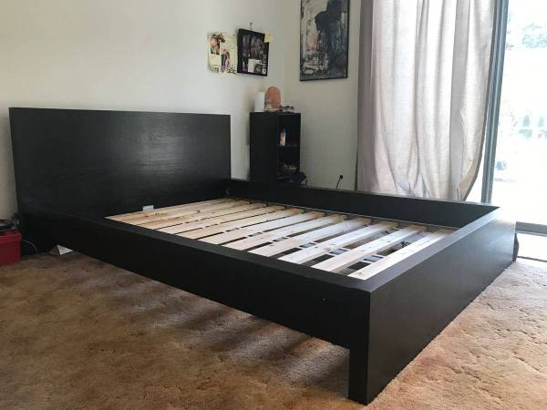 Full bed frame 1