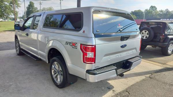2018 Ford F-150 Super Cab - Photo 2