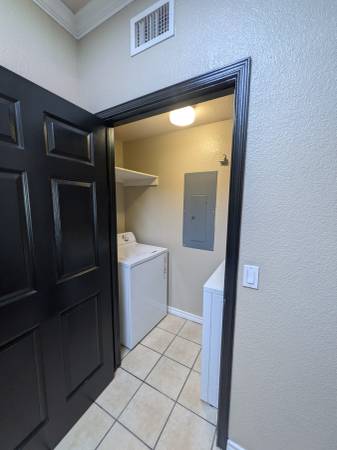 $1,420 / 2br - 1089ft2 - October Special! - Casas de Soledad - (1st Floor w/ Patio) (Las Cruces)63948355342978124