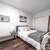 Fully Renovated 2 bed in Andersonville w/ IN UNIT LAUNDRY 3 thumbnail