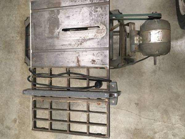 Sears and Roebucks Craftsman Tablesaw 1