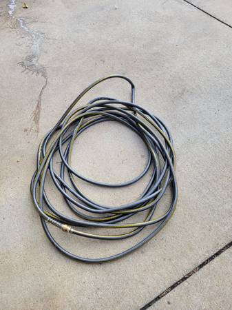 75 ft garden hose 1