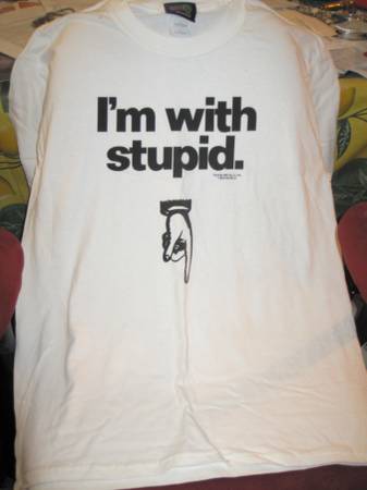 I'm with Stupid T-shirt 1