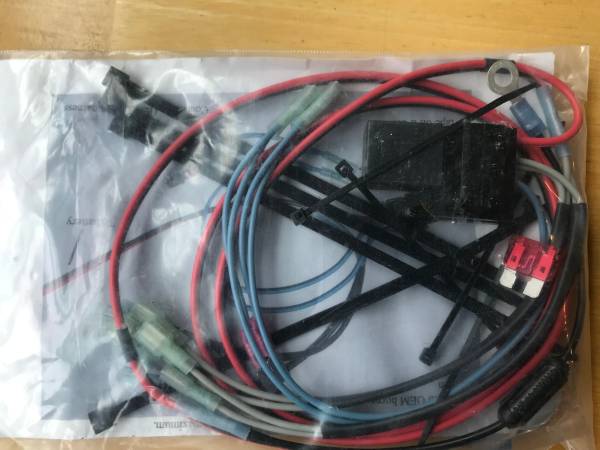 Nuevos cláxones dobles Stebel extra fuertes de 133 dB con arnés - $50 (TYNGSBORO)63470443857795123