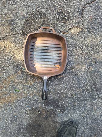 cast iron pan 1