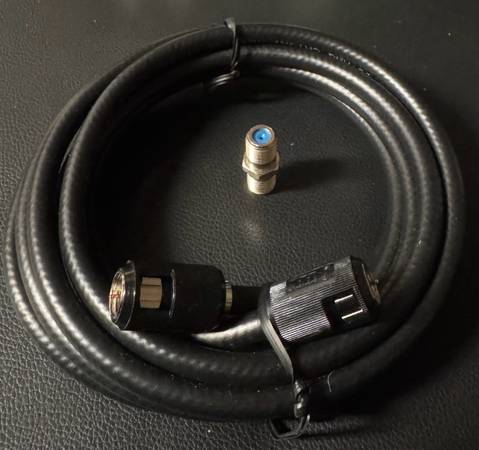 📺 3’ ft HD TV Coax Cable, Gold Plated Twist Ends, Coax Coupler (brand new) 1