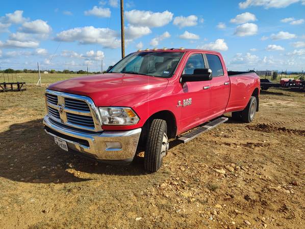 2013 ram 350 dually 1