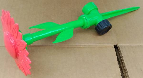 plastic flower sprinkler 8 for $4 1