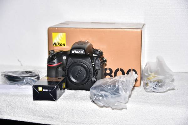 NIKON D800 CAMERA IN MINT CONDITION SC 18577 - $650 (concord / pleasant hill / martinez)63471367126531121
