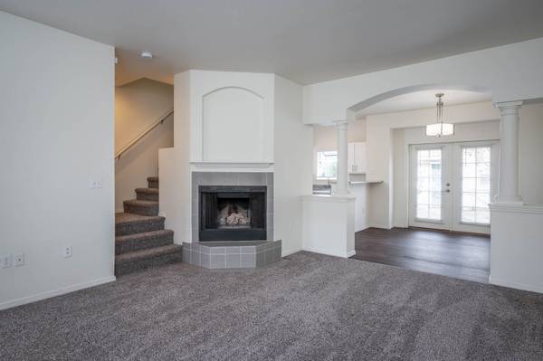 $2,348 / 2br - 1286ft2 - $1000 off 1st month's rent on select units. Call for details! (Wilsonville - I5, 205, Tigard, Oregon City, T)63999455294211123