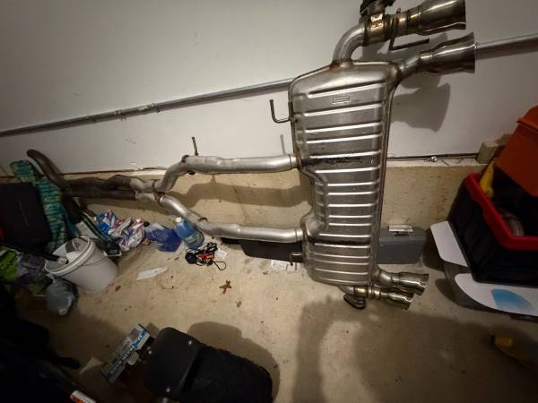 2023 ZL1 original exhaust!!!! 1