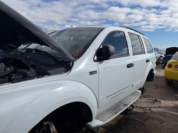 2005 dodge durango 1