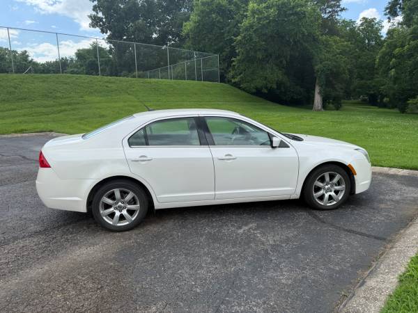 2011 Mercury Milan V6 Premier - $5,000 (Goodlettsville)63624935926401123