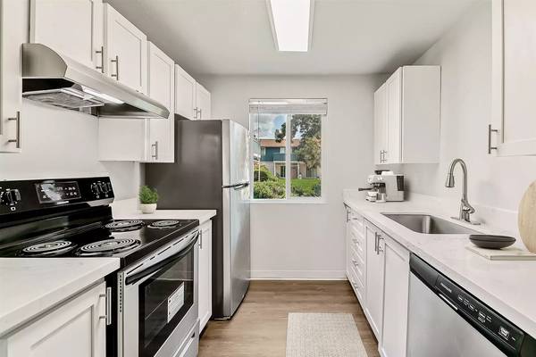 $1,545 / 1br - 572ft2 - Modern Feel, Love Where You Live, Call For Details Today! (Fife)63852579602819120