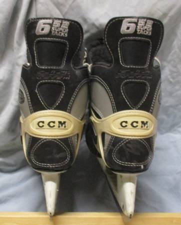 CCM Supertacks 652 Prolite 3 Hockey Skates size 5.5 1