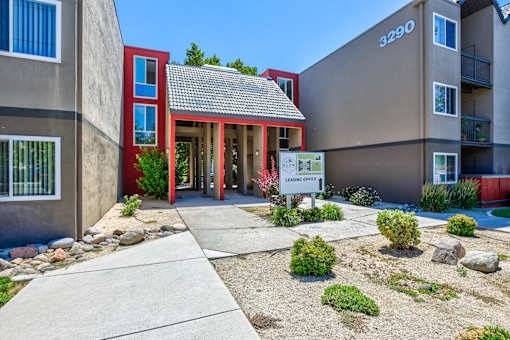 $1,260 / 1br - 650ft2 - 1BD 1BA, Reno NV, Rent Plus (3285 Clover Way, Reno, NV)63682237599873120
