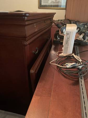 Sleigh Bedroom set 1