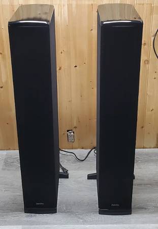 Definitive Technology Bi-Polar SuperTower Stereo Loud Speakers 1