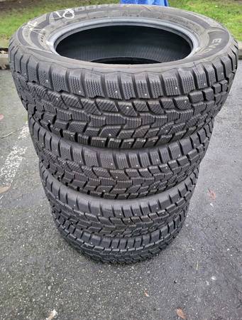 225/60r17 Cooper SST 1