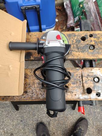 drill master 4.5" angle grinder brand new 1