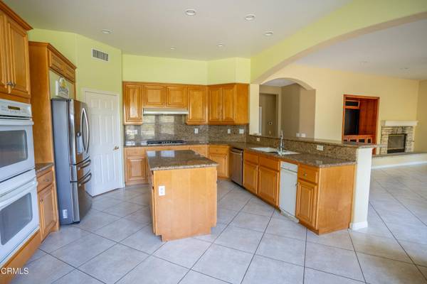$7,000 / 5br - 3500ft2 - Gorgeous two stories House (Camarillo)63800711830147122