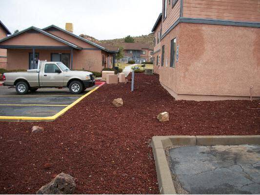 $1,334 / 2br - 701ft2 - Formica Countertops, Close To I-40 & Historic Route 66, Refrigerator (Kingman near Beale Street)63618517569667121