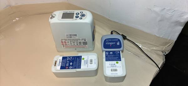 Inogen Rove 6 w/2 extended batteries barely used 1