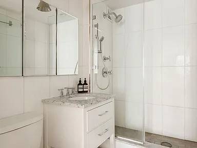 Elegant 3BR/2BA Next to Central Park
$1,100
New York Elegant 3BR/2BA Next to Central Park
$1,100
New York