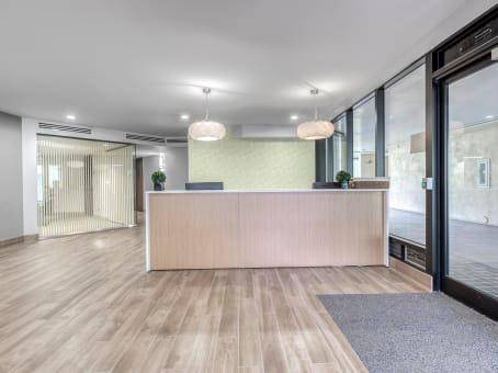 $373 A Co-working Space Just For You at Regus! 35% OFF Limited Time Deal! (Honolulu)63939396262531123