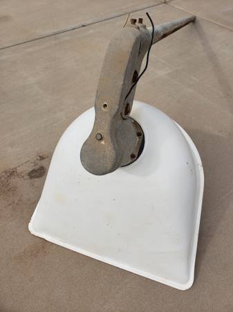 Large White Porcelain Enamel Farm Ranch Garage Outdoor Light 1