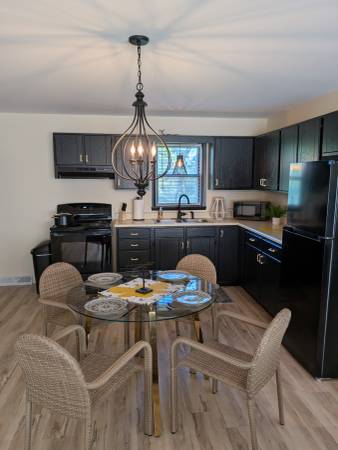 $1,300 / 2br - 01040ft2 - Oshkosh Ripon Apt (Oshkosh Ripon FDL Waupun)63845965976451122