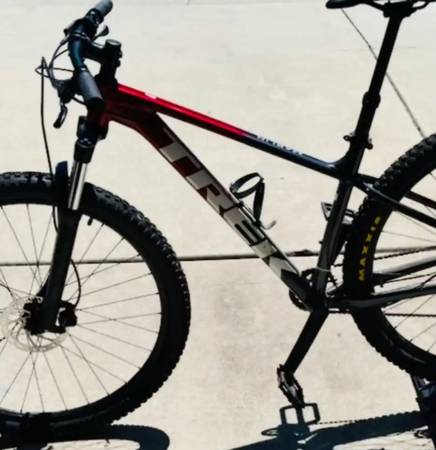 Trek Marlin 6 - $700 (danville / san ramon)63437180757505121