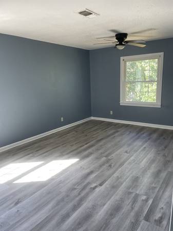 $1550.00 / 2br - 1324ft2 - Don't miss this must-see condo featuring 2 large bedrooms, 2 full bath63921560646530124