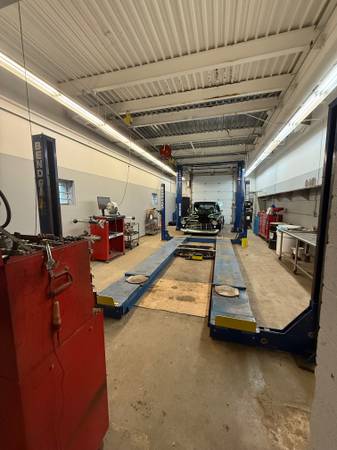 $3,500 / 2000ft2 - Auto Mechanic Shop For Rent (Ossining)63854480683523120