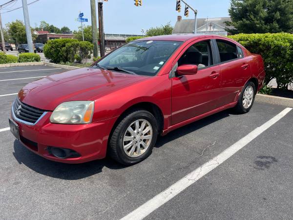 2009 Mitsubishi Galant, Automático, Sedán, Funciona Bien, 4 Cilindros, - $2.300 (Bridgeport)63654723604739120