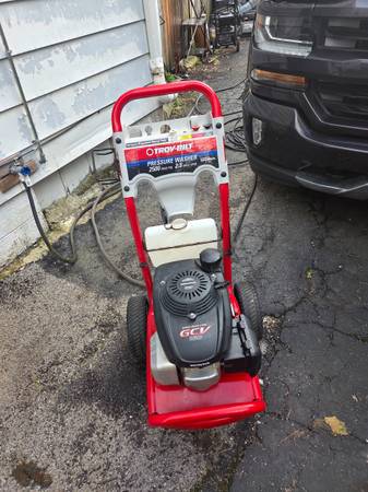 Troybuilt pressure washer 1