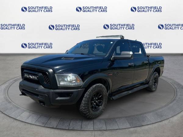 Ram 1500 Classic Warlock 2021, camioneta, color Negro Diamante Perlado - $29,625 (LLAME AL 313-263-7351 PARA VER DISPONIBILIDAD)63488168409987121