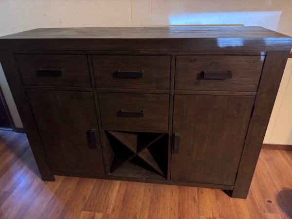 Server Cabinet 1