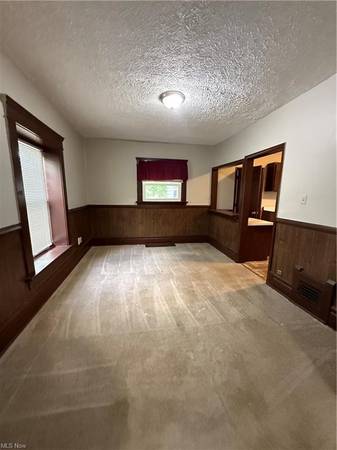 $1,190 / 3br - 1288ft2 - 3 bed House for Rent on Bellows in Akron $1190/month--DEPOSIT SPECIAL (Akron)63621941060099124