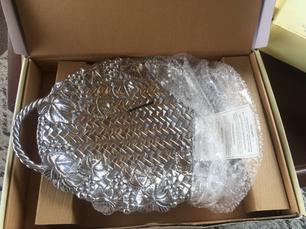 Lenox Grape Weave Oval Serving Tray 1