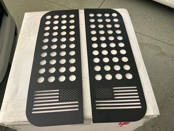 Jeep gladiator side window covers 1
